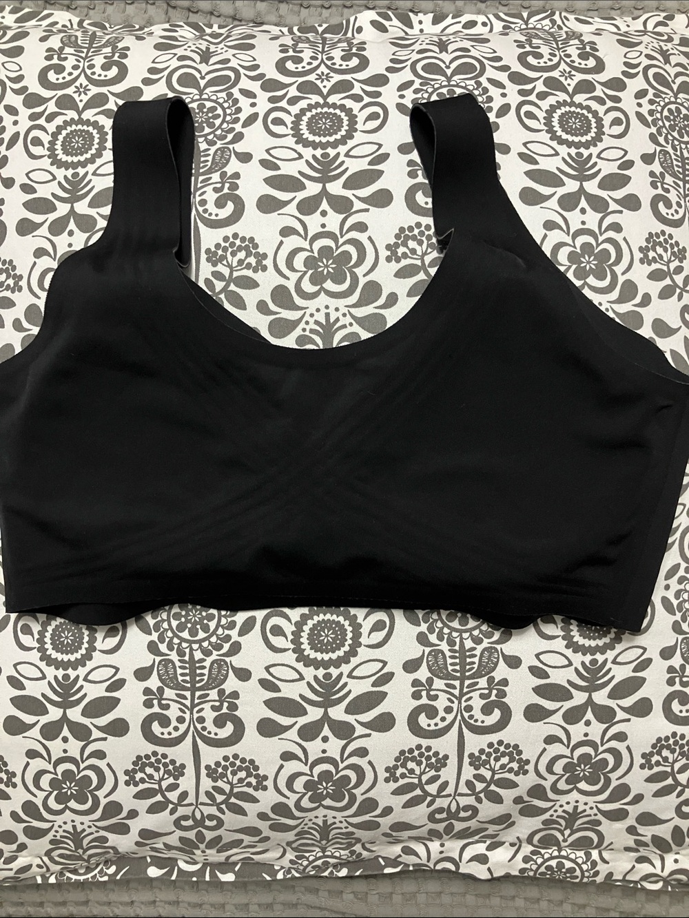 Shecurve Full-Coverage Wireless Pullover Bra Sz XL Black - Picture 4 of 7